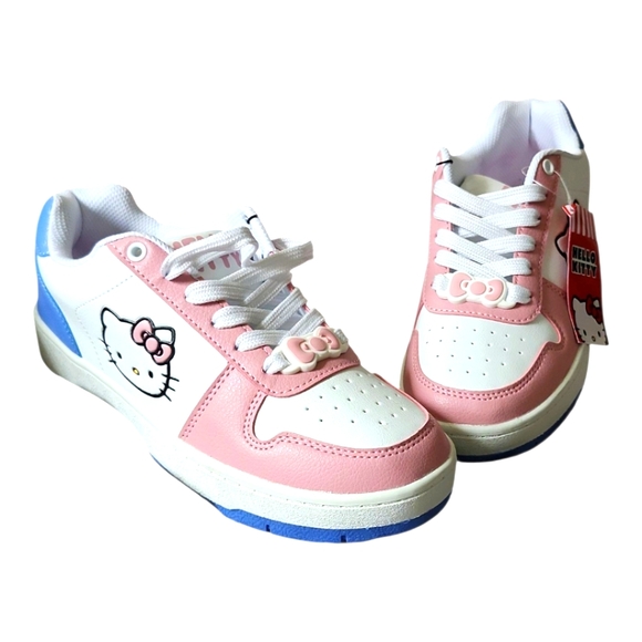 Hello Kitty Shoes - NWT Hello Kitty by Sanrio Women's Casual Court Sneakers Size 8